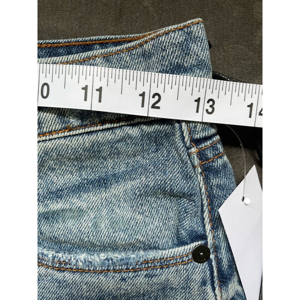 Blank NYC The Barrow Mid-Rise Cut-off Denim Jean Shorts Womens Size 24"/‎ 00 - Picture 3 of 8